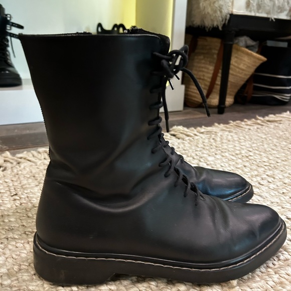 The row fara black lace the row boots - Picture 4 of 8